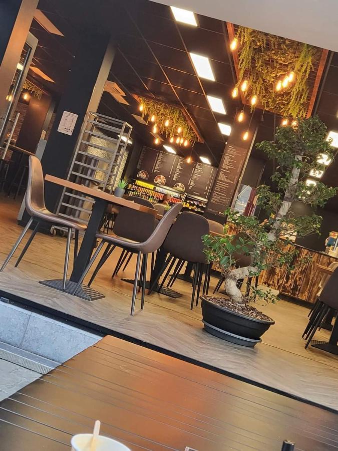 Aparthotel Loogiez Tongeren Exterior foto